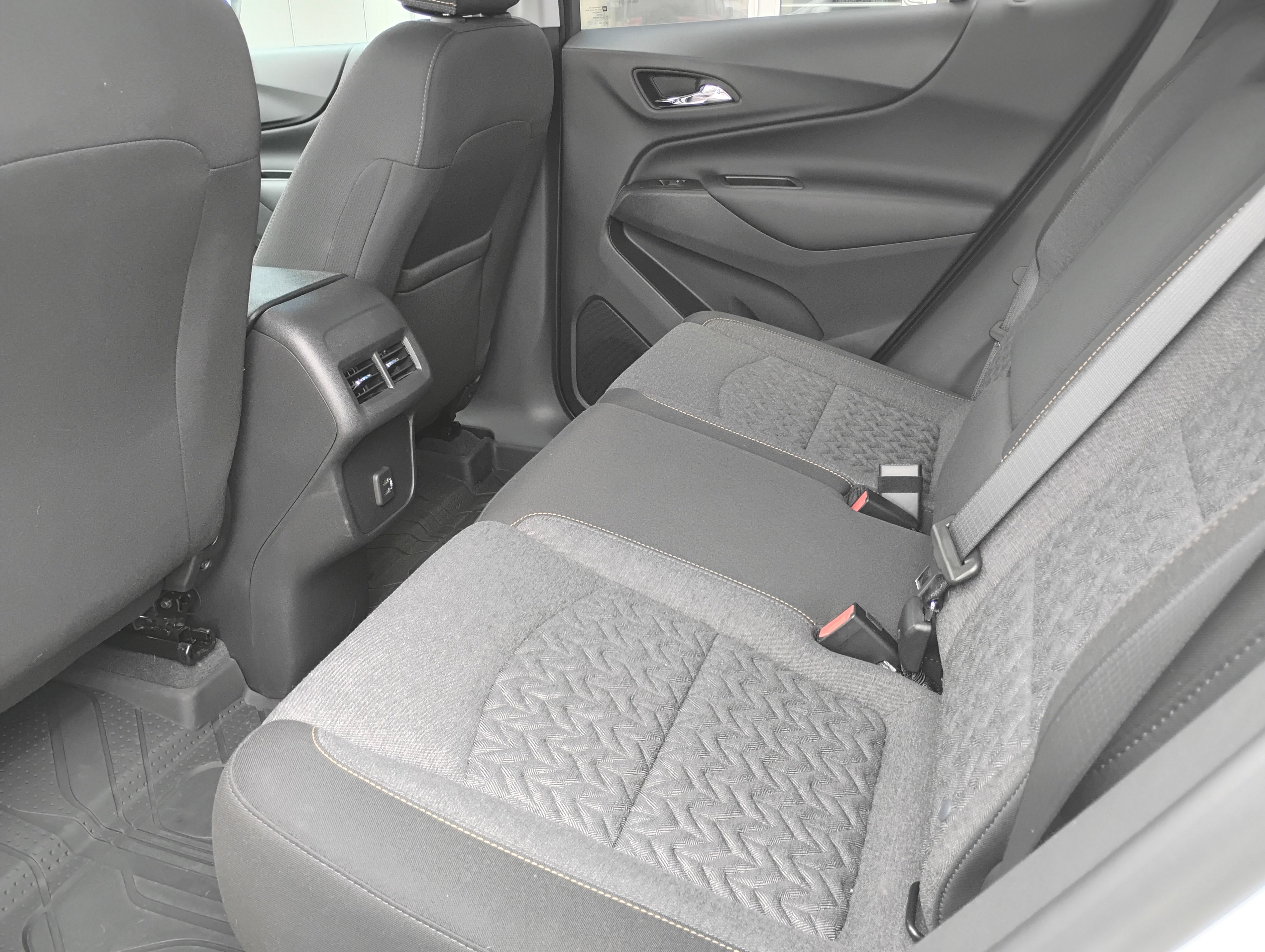 Used 2022 Chevrolet Equinox LT FWD image 17