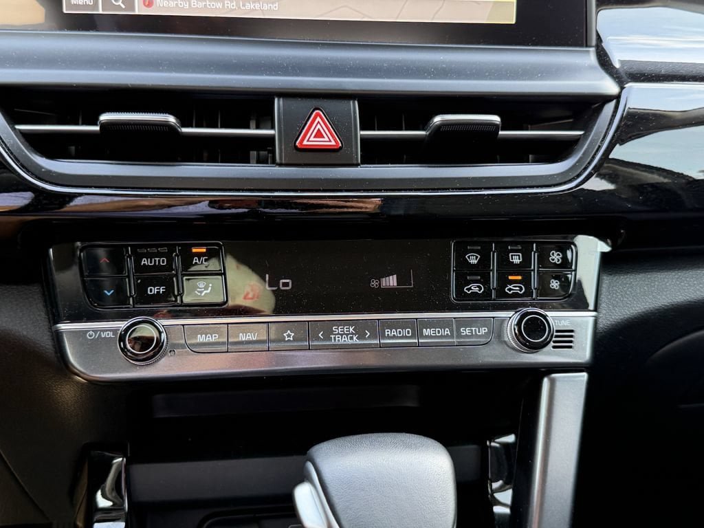 Certified 2025 Kia Seltos S AWD/4WD image 23