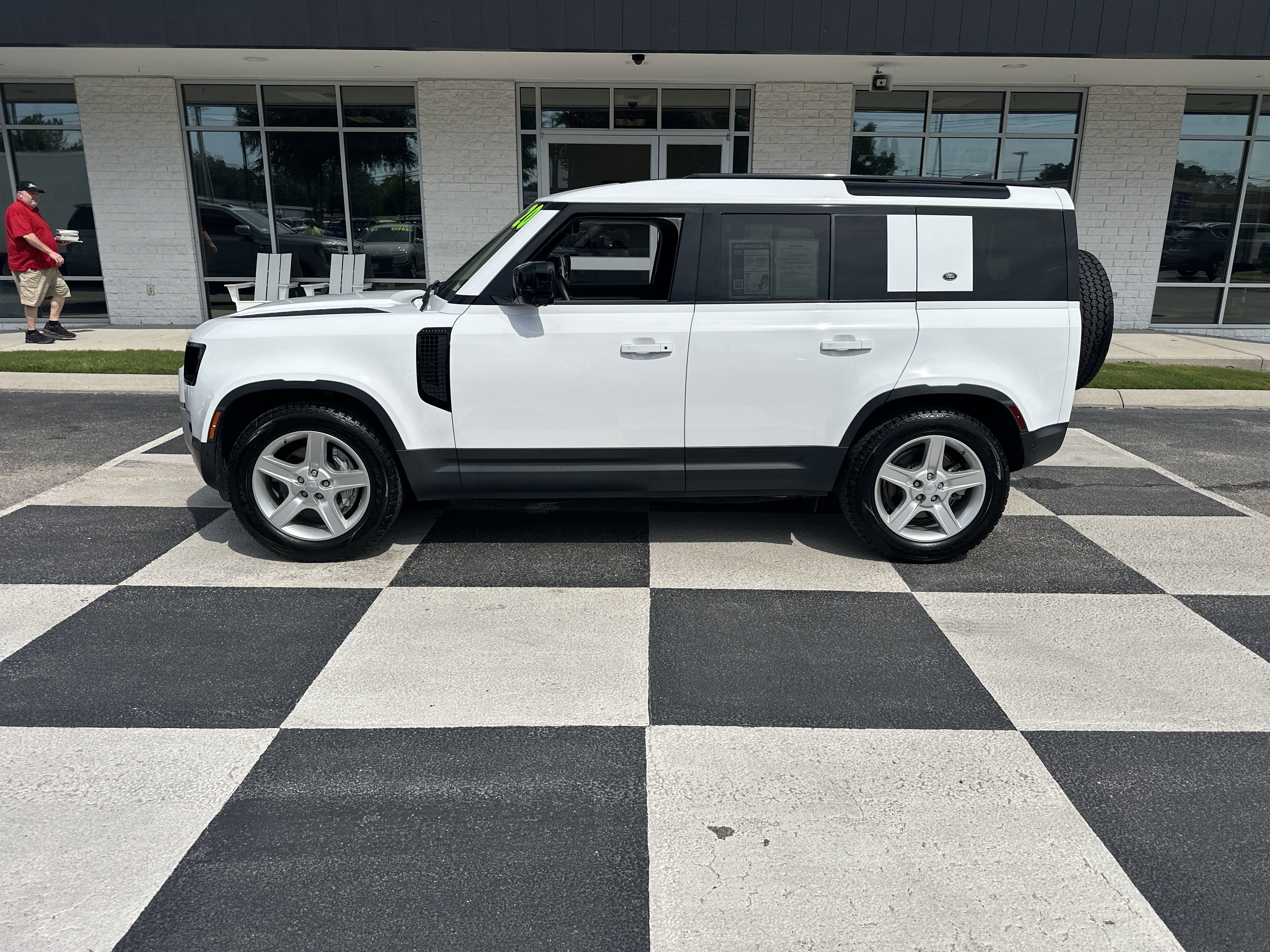 Used 2020 Land Rover Defender 110 SE