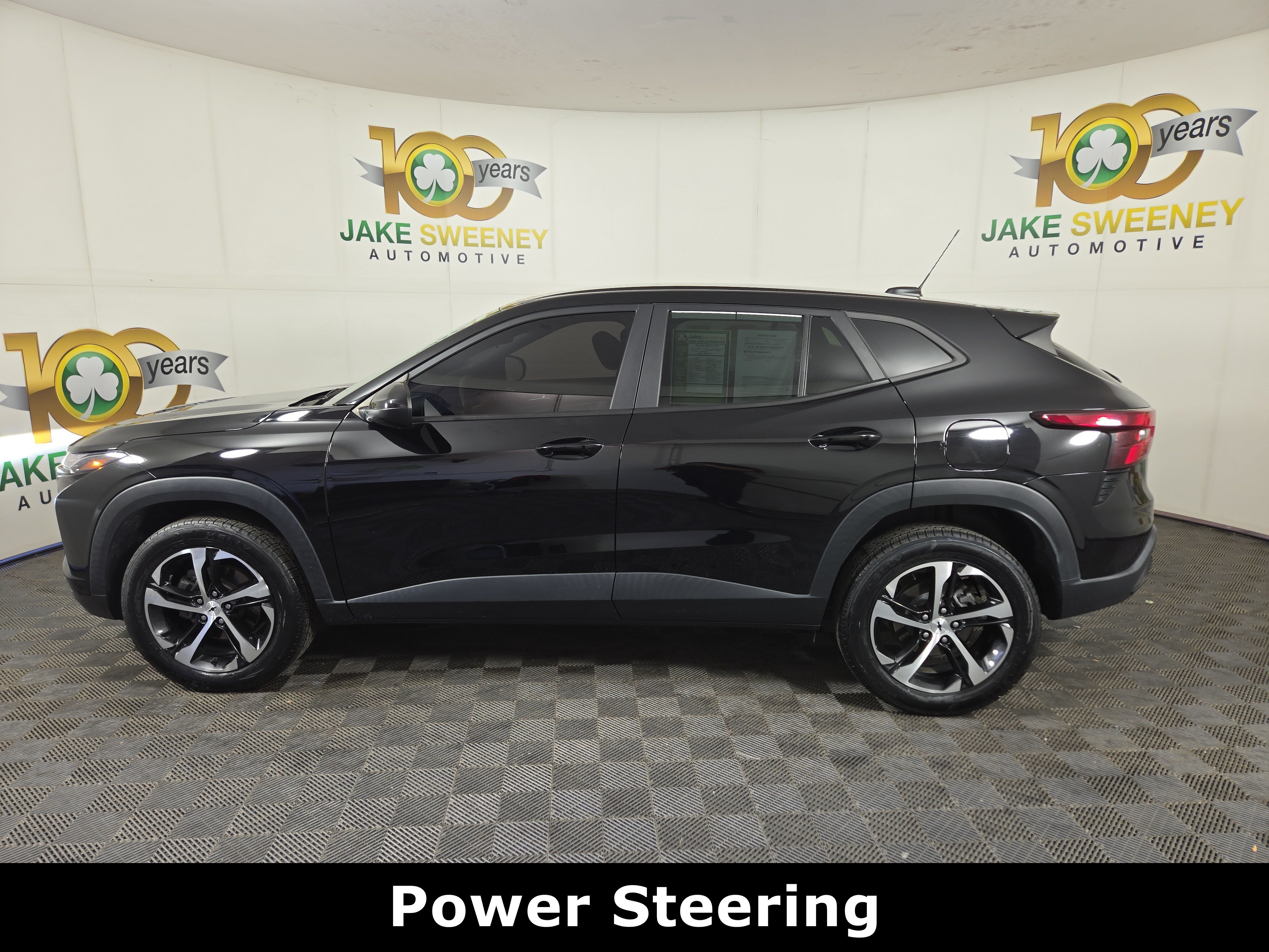 Certified 2024 Chevrolet Trax RS w/ Driver Confidence Package FWD image 4