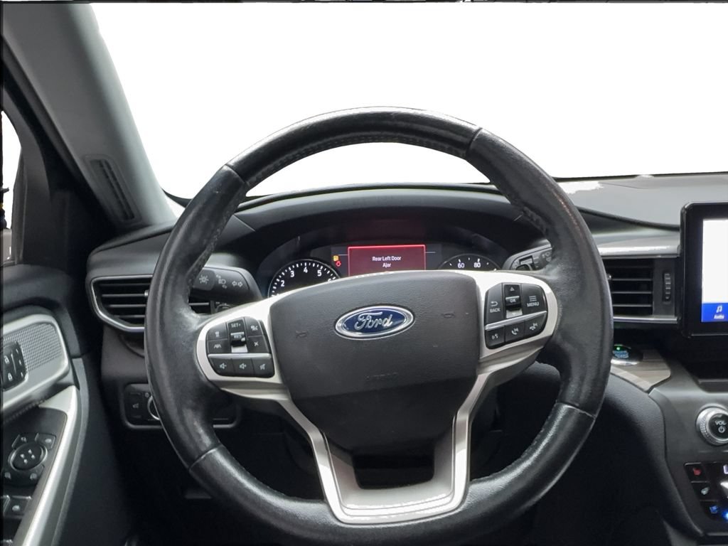 Used 2020 Ford Explorer Limited RWD image 40