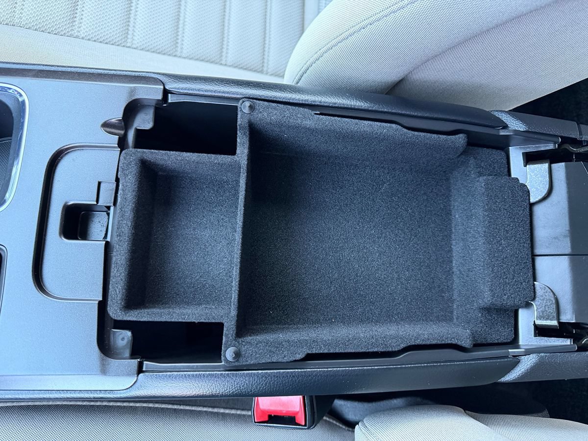Used 2018 Ford Fusion S FWD image 21