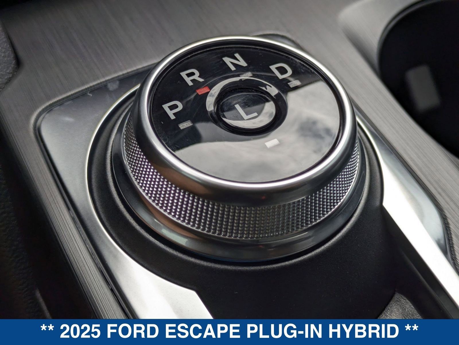 Used 2025 Ford Escape SE FWD image 33
