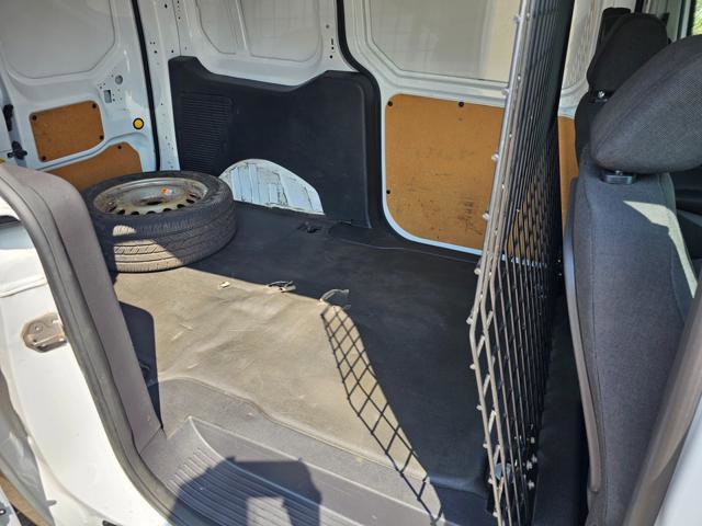 Used 2018 Ford Transit Connect XL image 3