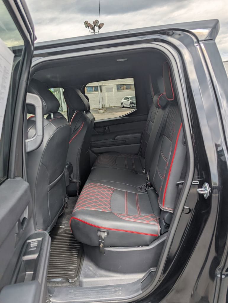 Certified 2024 Toyota Tacoma SR5 AWD/4WD image 15