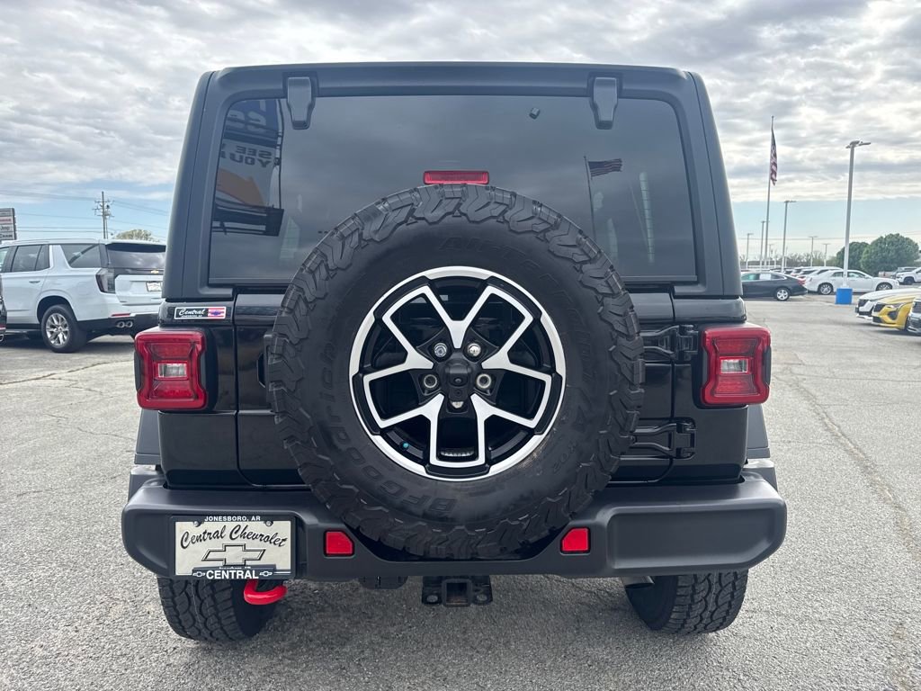 Used 2024 Jeep Wrangler Unlimited Rubicon image 5