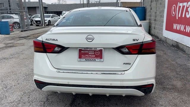Used 2023 Nissan Altima 2.5 SV image 4