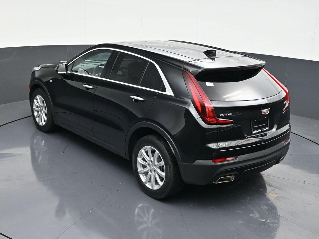 Used 2022 Cadillac XT4 Luxury w/ Driver Awareness Package image 15