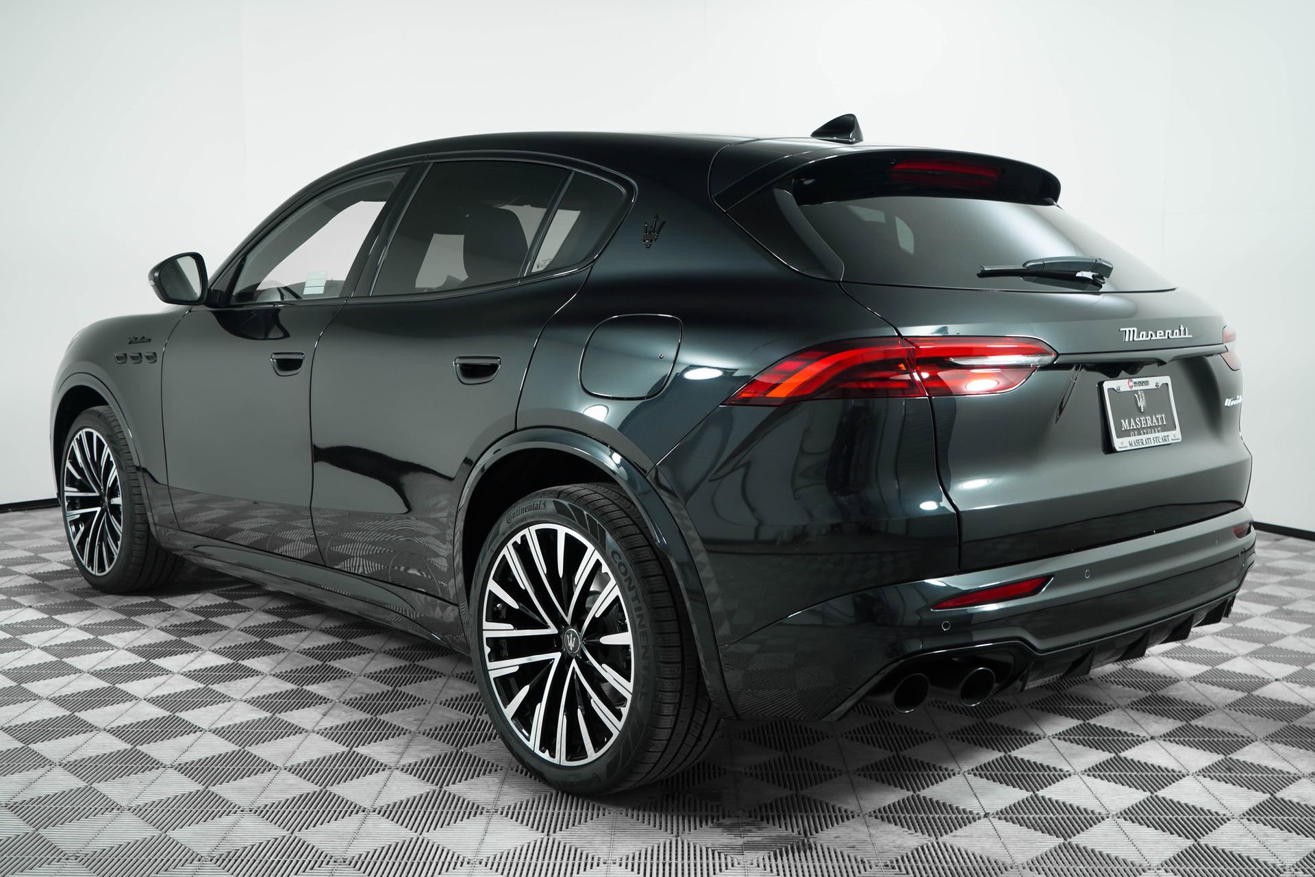 New 2025 Maserati Grecale Modena image 7