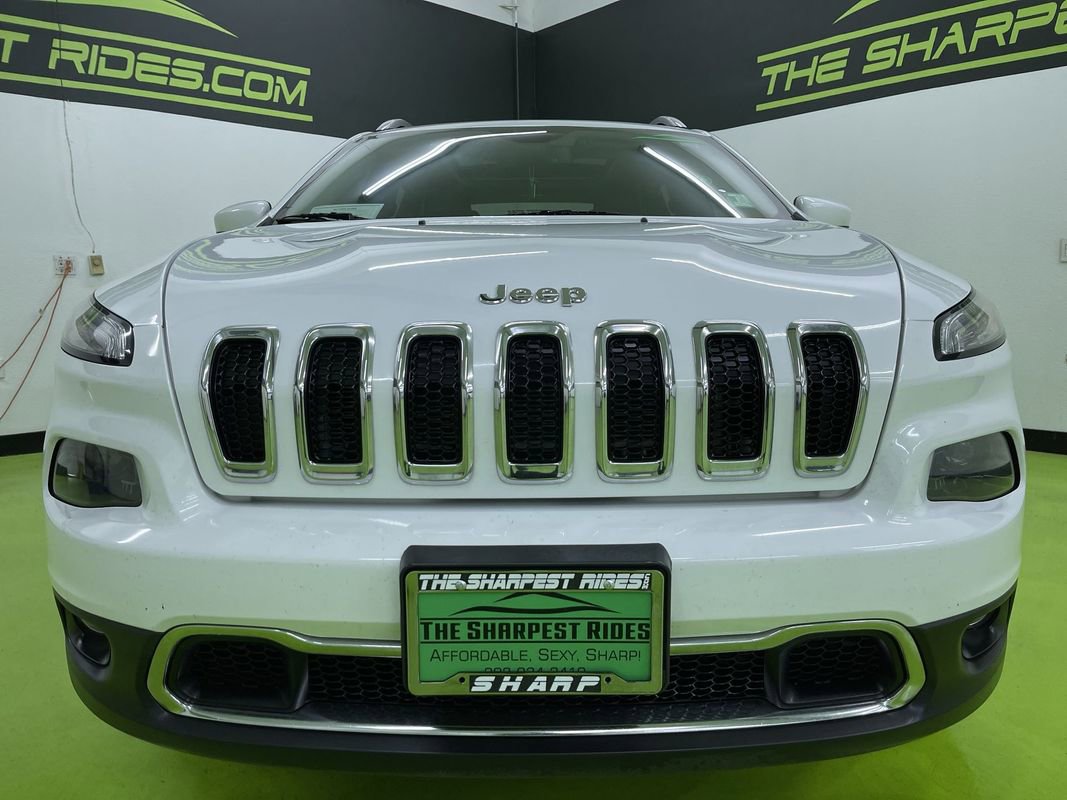 Used 2018 Jeep Cherokee Limited image 3