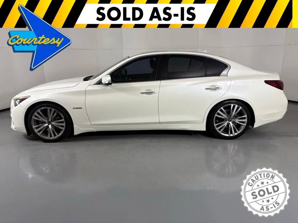 Used 2018 INFINITI Q50 Luxe w/ Cargo Package (L95) image 5