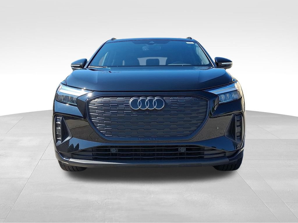 Used 2025 Audi Q4 e-tron Premium w/ Convenience Package RWD image 2
