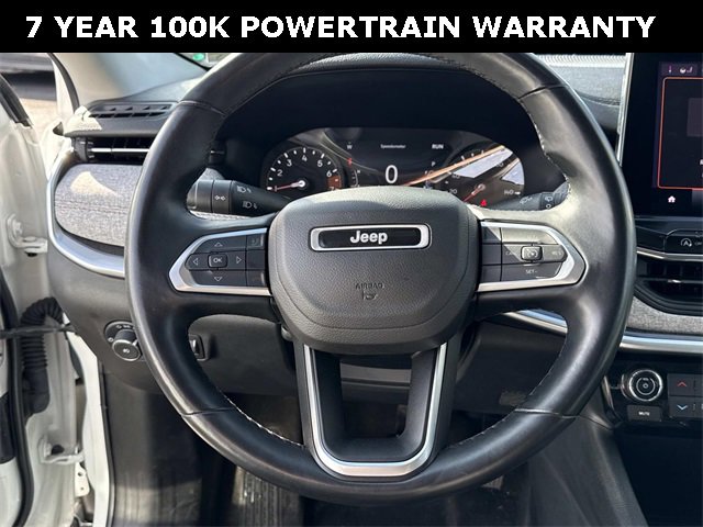Used 2022 Jeep Compass Latitude w/ Sun and Sound Group image 19