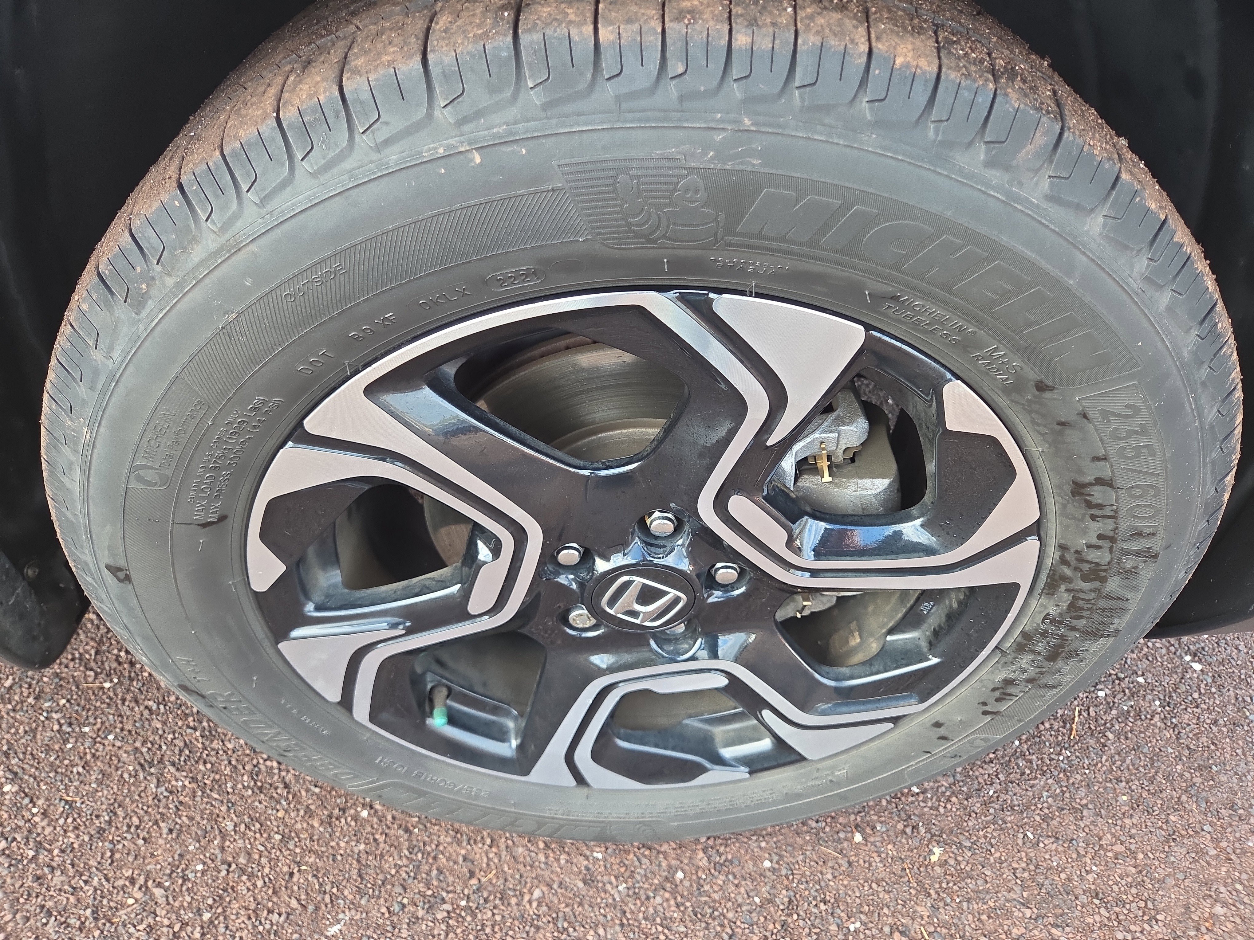 Used 2019 Honda CR-V Touring image 8