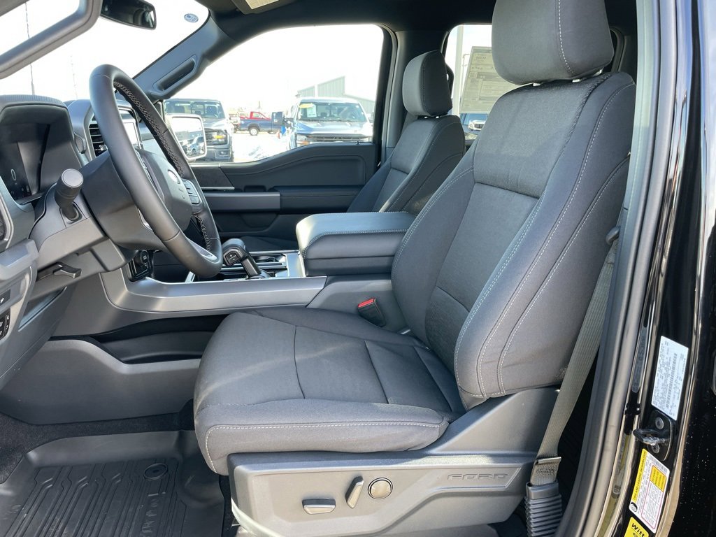 New 2026 Ford F150 XLT w/ Equipment Group 302A MID image 7