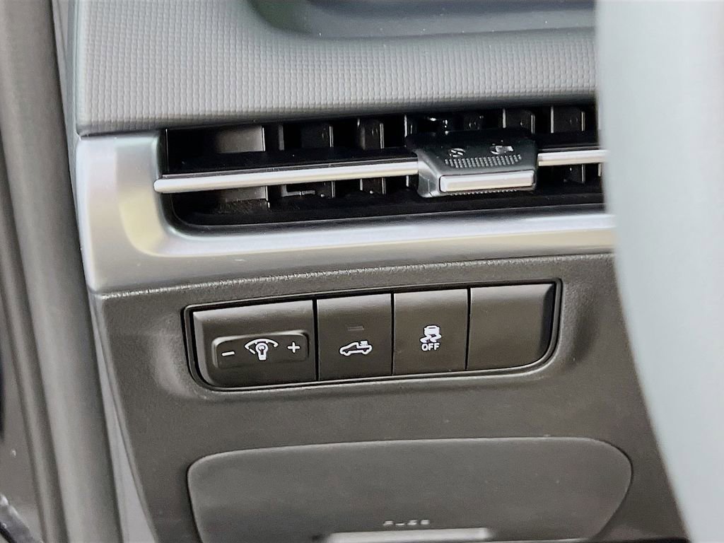 New 2025 Hyundai Santa Cruz SEL image 9