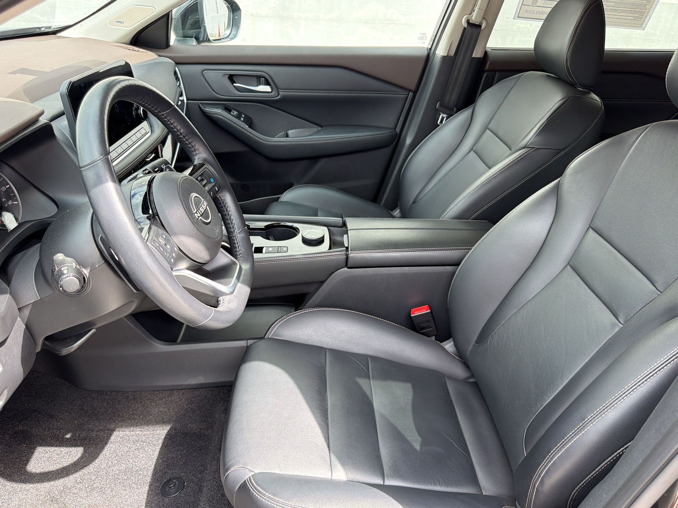 Used 2023 Nissan Rogue SL w/ SL Premium Package AWD/4WD image 5