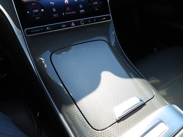 Used 2024 Mercedes-Benz C 300 4MATIC Sedan w/ AMG Line w/ Night Package image 17