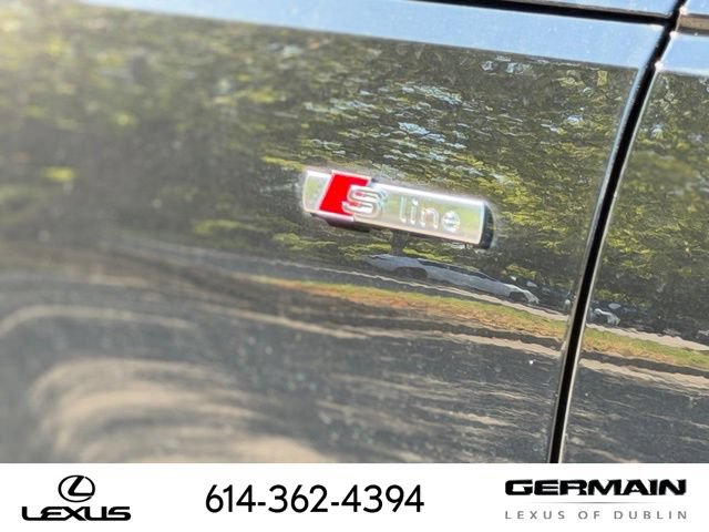 Used 2019 Audi A4 2.0T Premium w/ Convenience Package AWD/4WD image 17