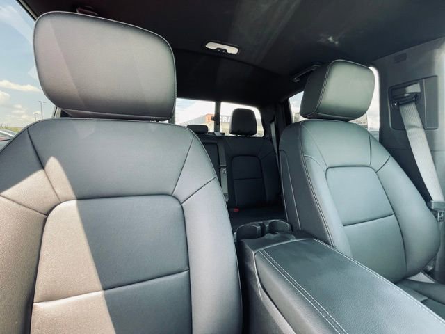 New 2026 GMC Canyon Elevation w/ Convenience Package image 28