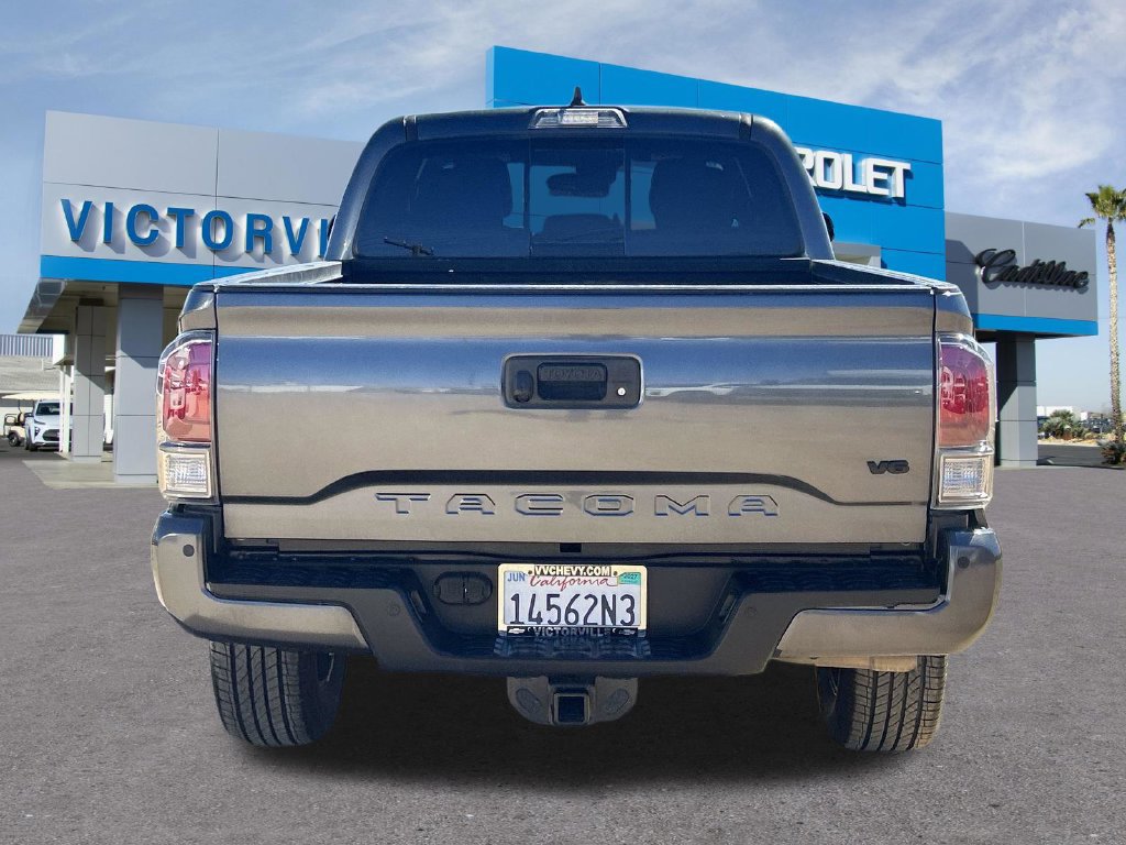 Used 2022 Toyota Tacoma TRD Sport w/ Technology Package RWD image 12