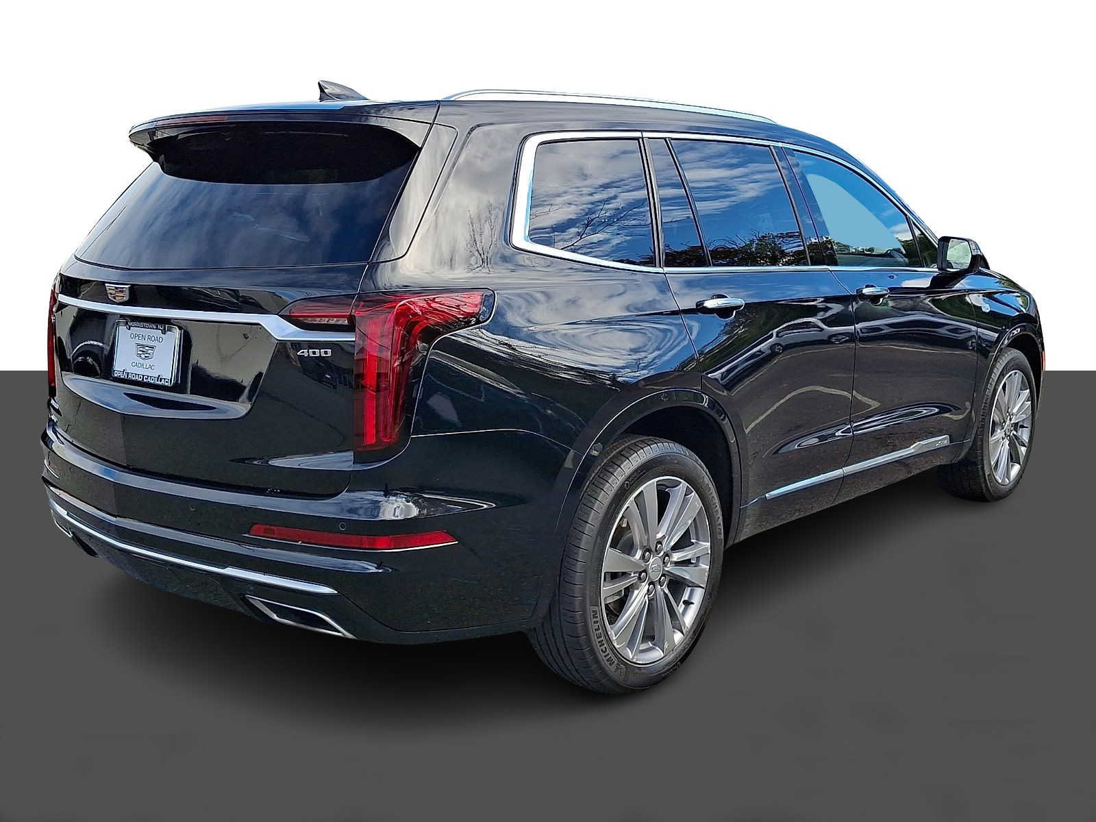 Used 2024 Cadillac XT6 Premium Luxury AWD/4WD image 6