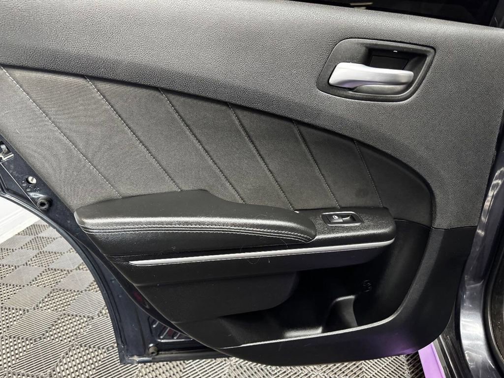 Used 2019 Dodge Charger GT image 46