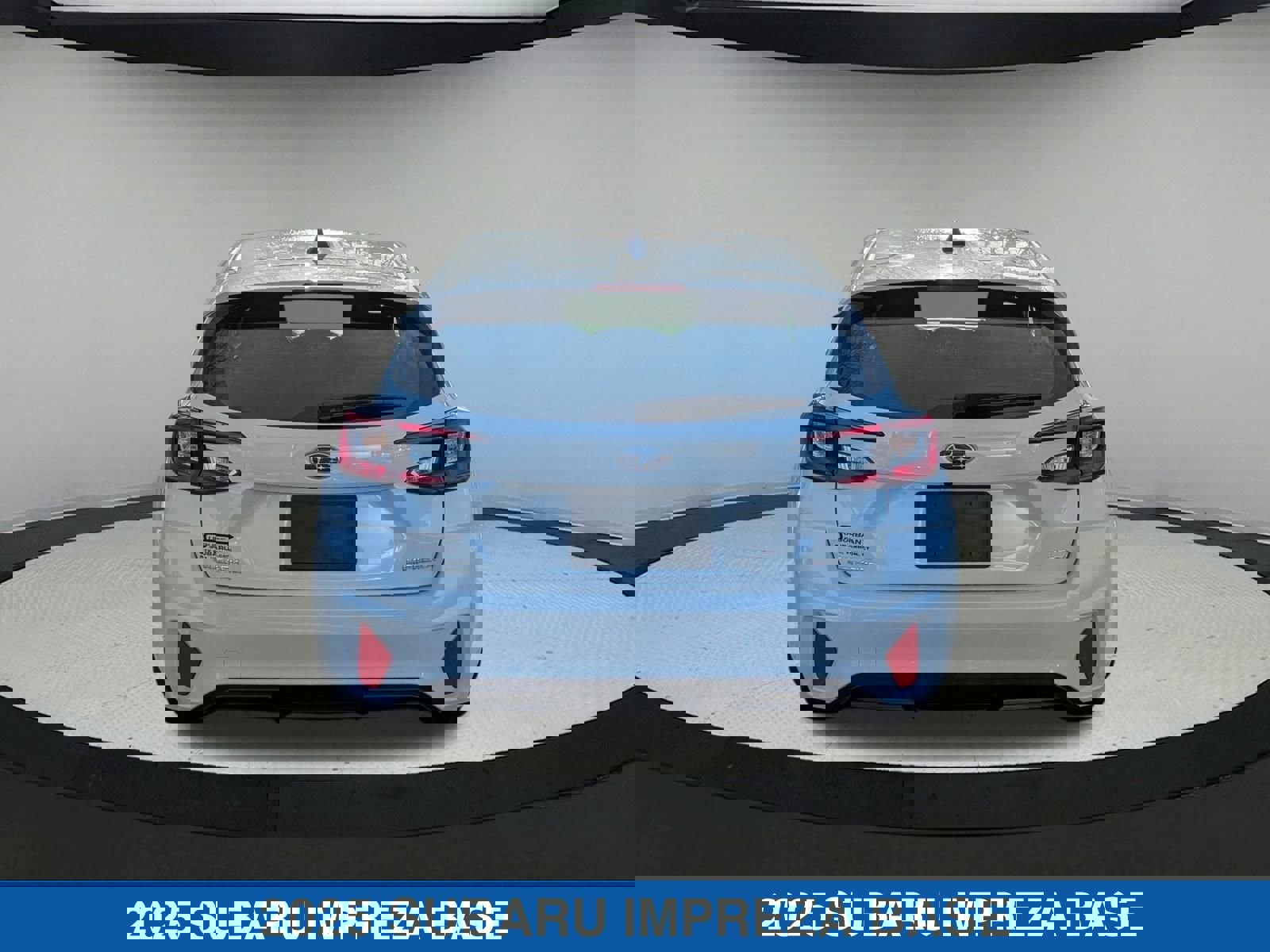 Certified 2025 Subaru Impreza 2.0i image 5