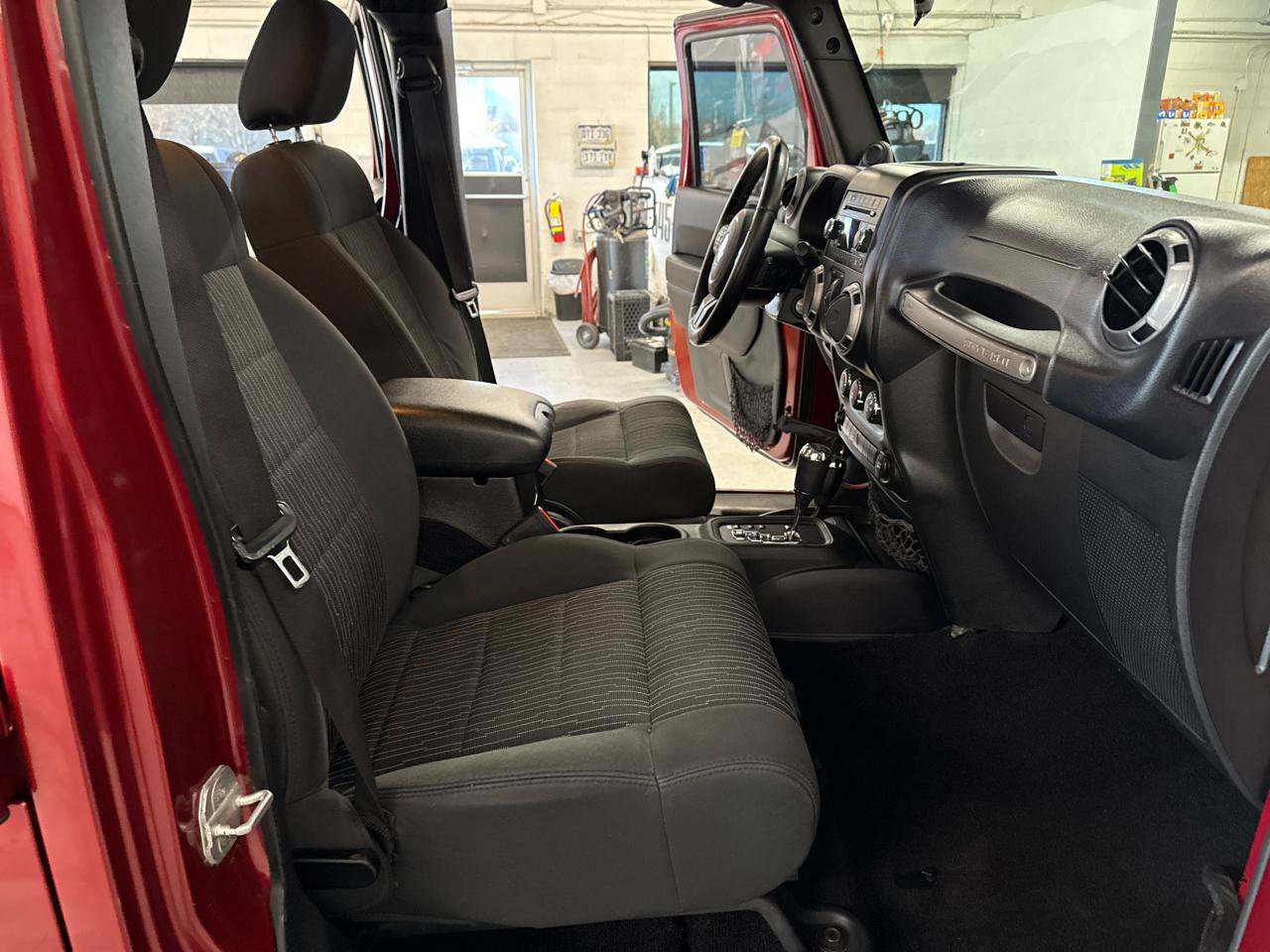 Used 2012 Jeep Wrangler Unlimited Sport image 49