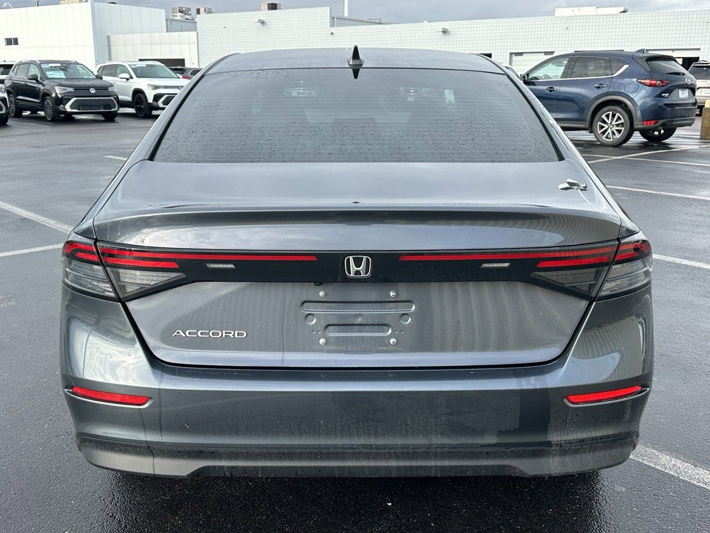Used 2023 Honda Accord EX image 3