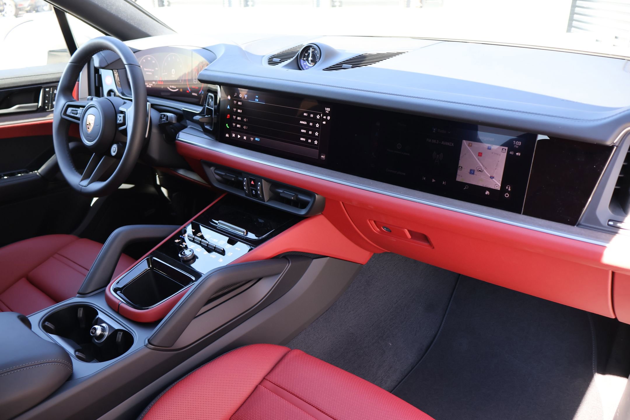 New 2026 Porsche Cayenne S image 27