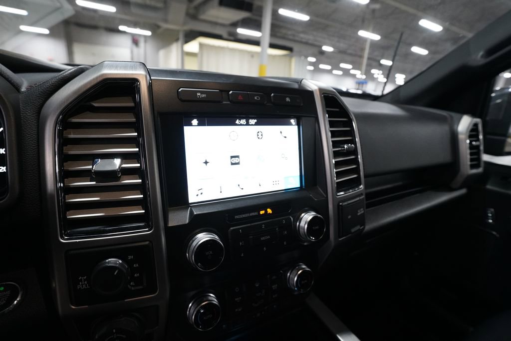 Used 2019 Ford F150 Platinum w/ Equipment Group 701A Luxury AWD/4WD image 5