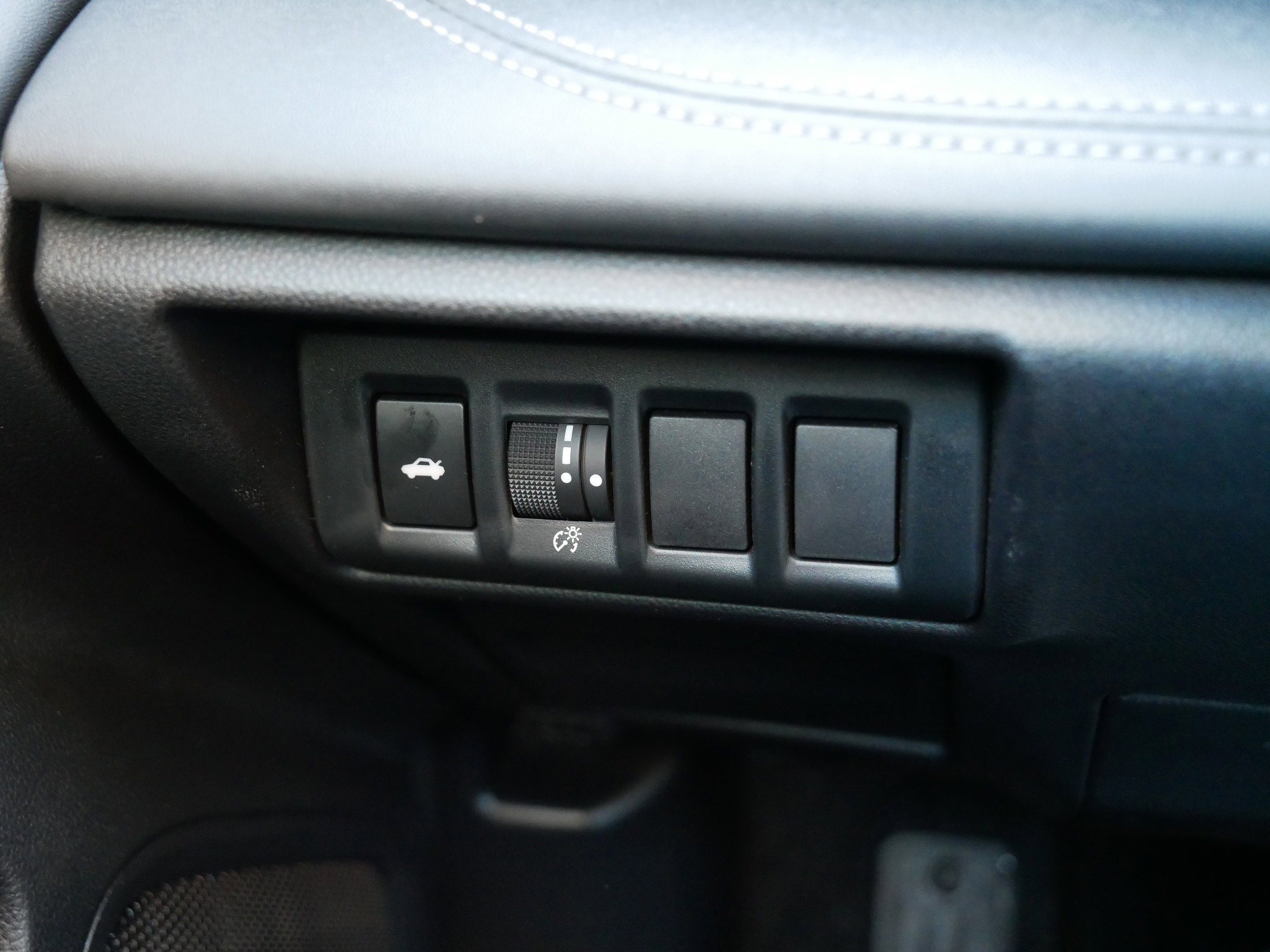 Certified 2025 Subaru Legacy Limited w/ Popular Package #3 image 26