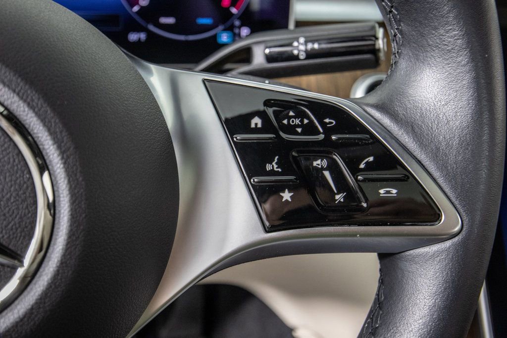 Used 2024 Mercedes-Benz C 300 4MATIC Sedan image 21