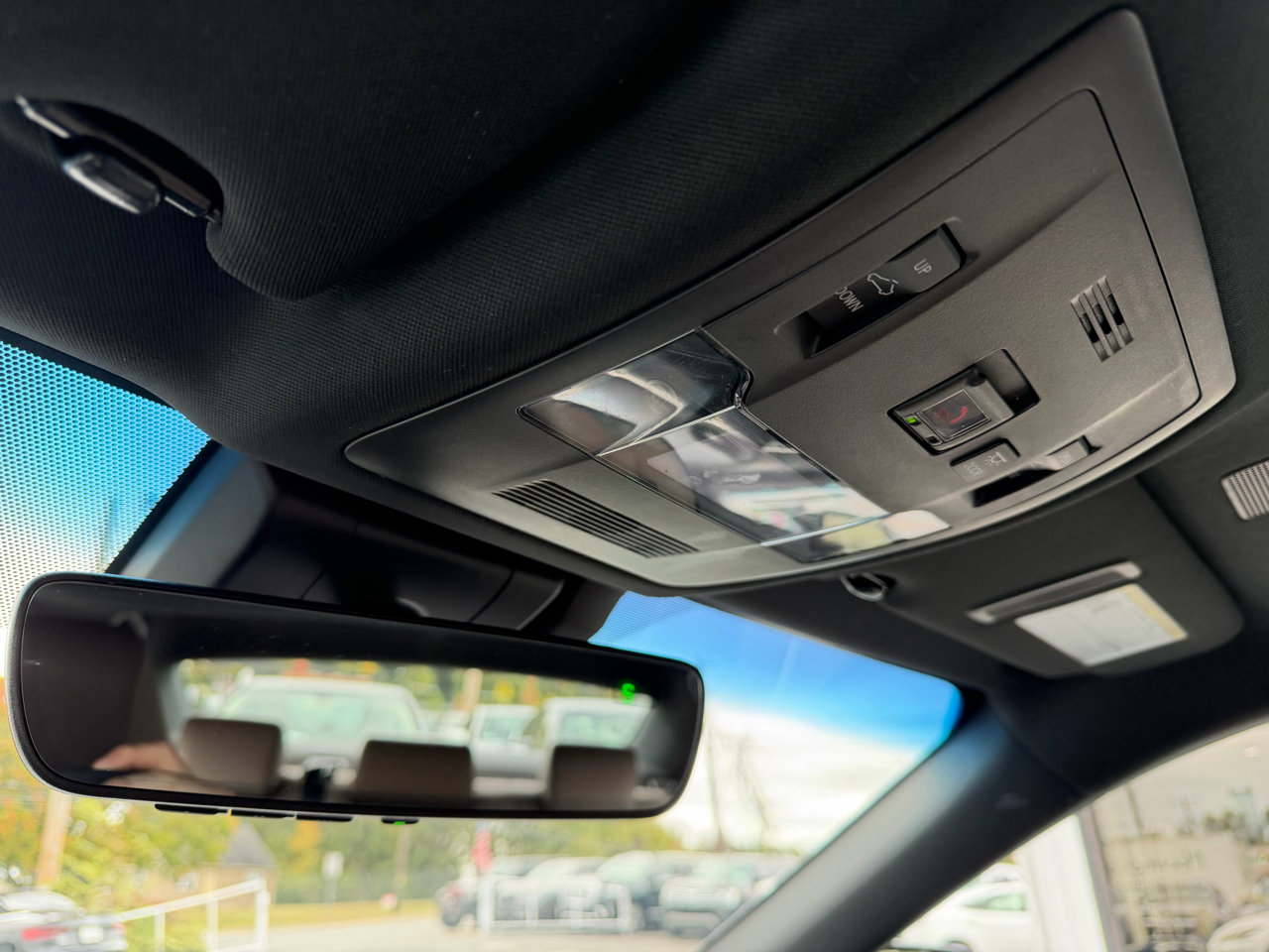 Used 2022 Lexus ES 350 w/ Premium Package image 14