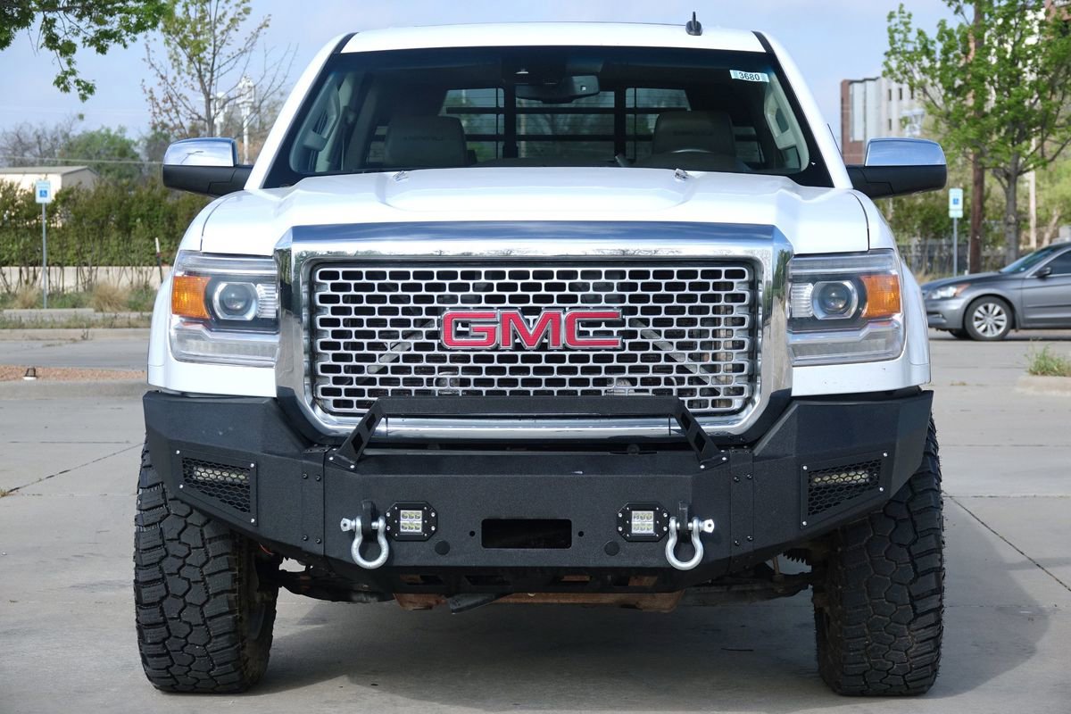 Used 2015 GMC Sierra 2500 Denali w/ Duramax Plus Package AWD/4WD image 4