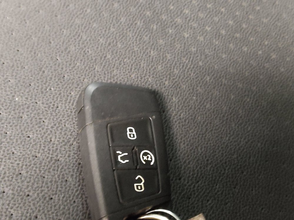 Used 2020 Volkswagen Jetta SEL FWD image 32