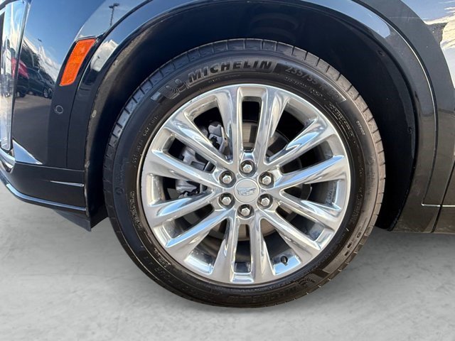 Certified 2024 Cadillac XT6 Premium Luxury w/ Technology Package FWD image 22