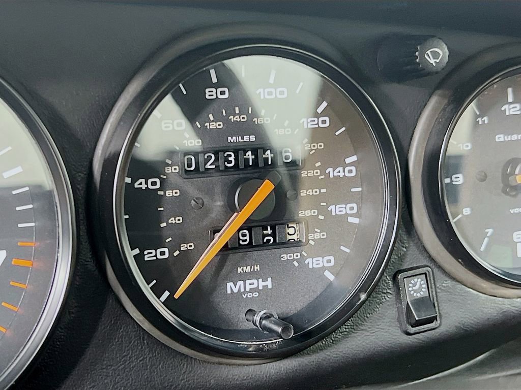 Used 1998 Porsche 911 Carrera 4S image 13