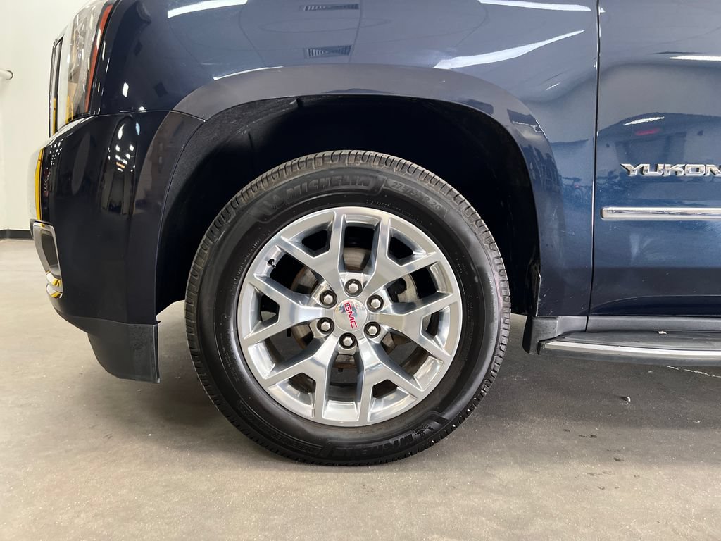 Used 2017 GMC Yukon SLT w/ HD Trailering Package RWD image 32