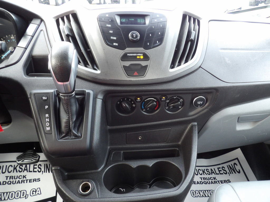 Used 2017 Ford Transit 250 138 RWD image 22