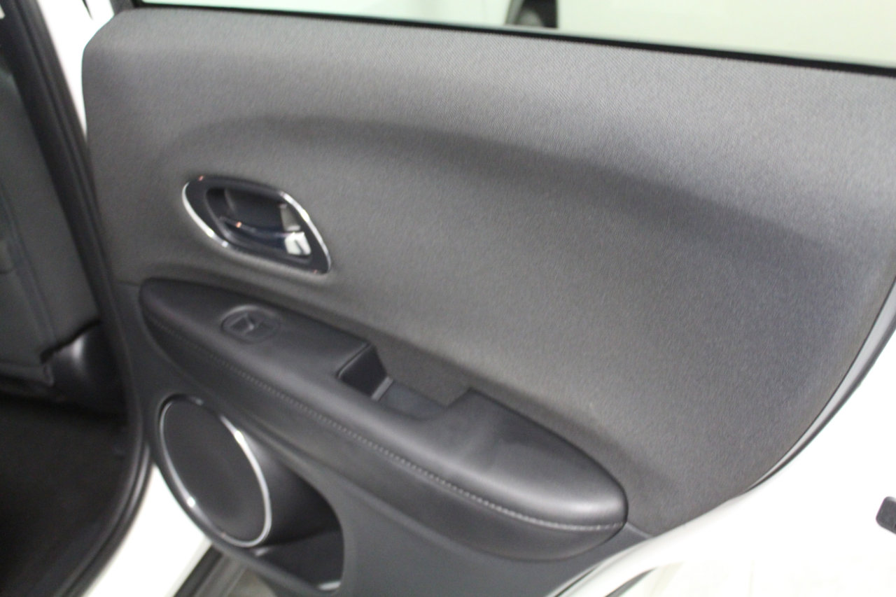 Used 2022 Honda HR-V EX image 27