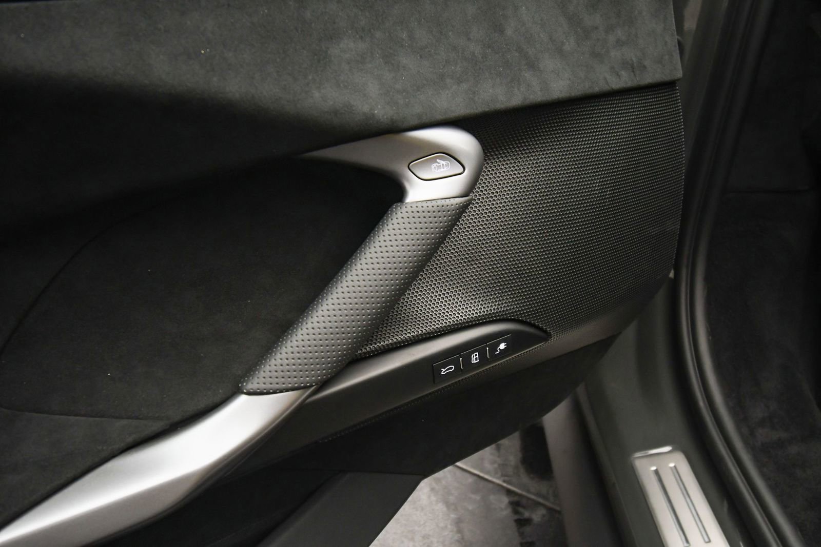 Certified 2025 Ferrari 296 GTB image 47