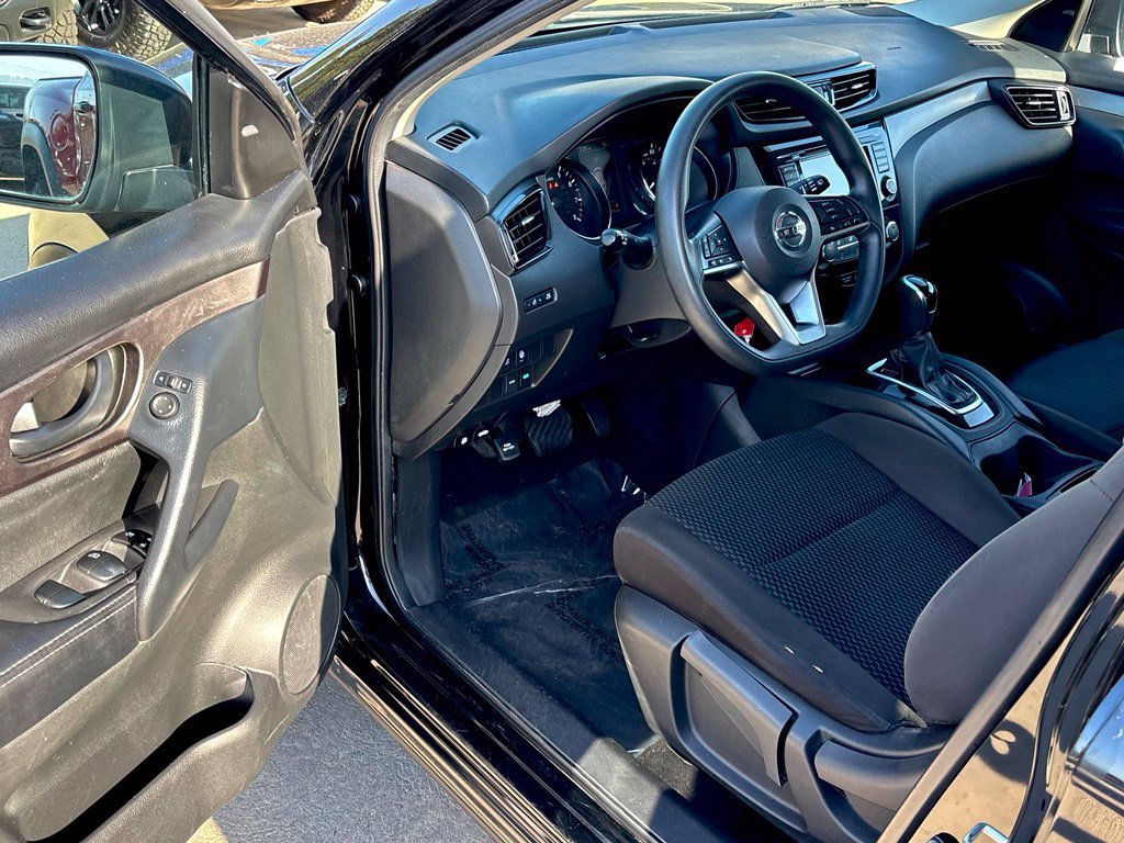 Used 2021 Nissan Rogue Sport S FWD image 8