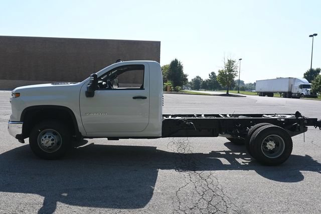 New 2026 Chevrolet Silverado 3500 W/T w/ WT Convenience Package AWD/4WD image 10
