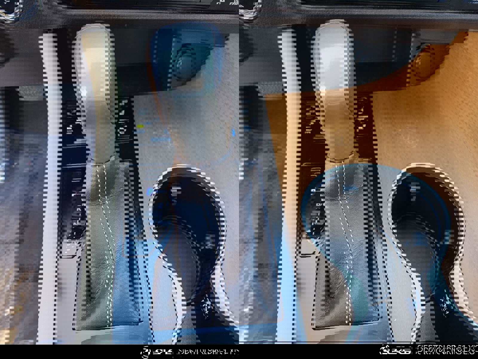 Used 2016 Lexus RX 450h FWD image 22