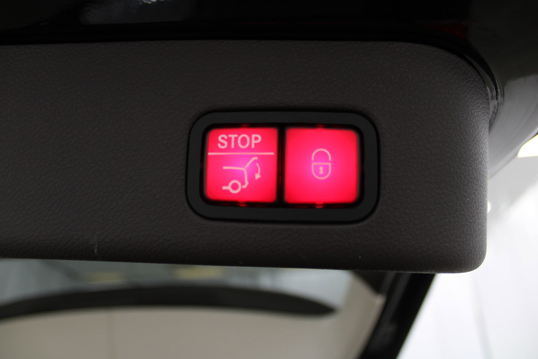 Used 2019 Mercedes-Benz GLE 400 4MATIC image 21