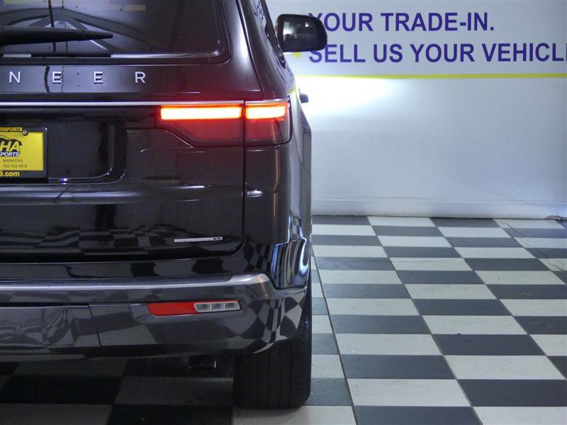 Used 2022 Jeep Wagoneer Series II image 35