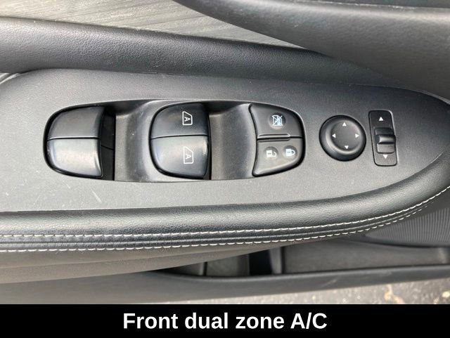 Used 2018 Nissan Murano SL AWD/4WD image 13