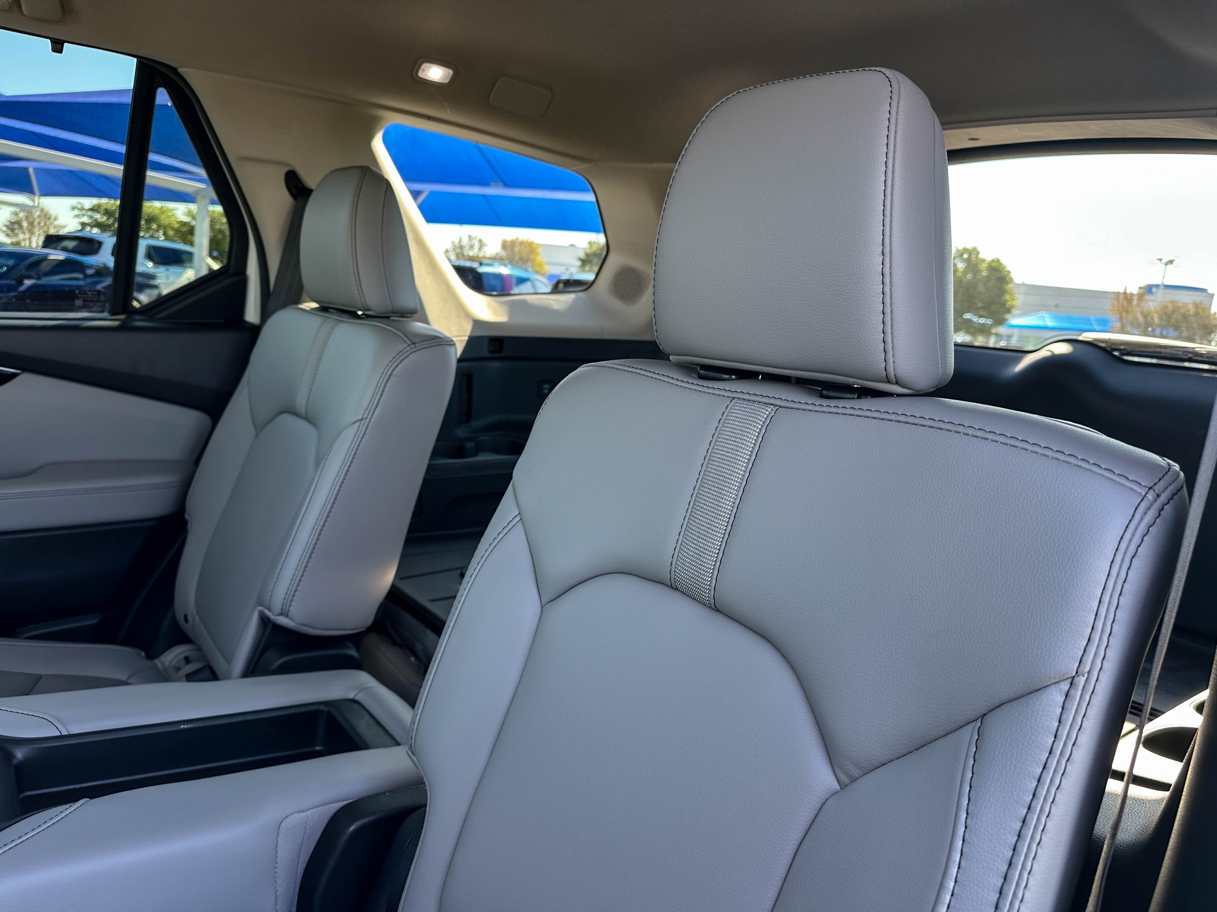 Used 2025 Honda Pilot Touring image 20